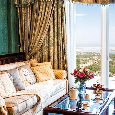 Panorama Hotel 4*